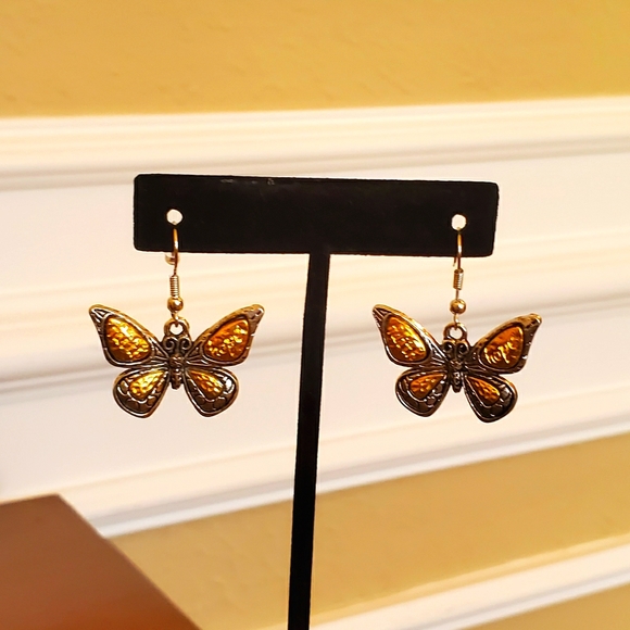 New Handmade Butterfly Drop Earrings - Picture 1 of 8